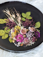 Load image into Gallery viewer, Black flower cast table/wall art