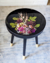 Load image into Gallery viewer, Black flower cast table/wall art