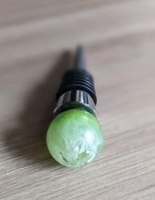 Load image into Gallery viewer, Green and white resin wine stopper