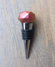 Load image into Gallery viewer, Sunburst gem resin wine stopper