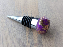 Load image into Gallery viewer, Purple and gold gem wine stopper
