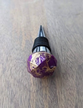 Load image into Gallery viewer, Purple and gold gem wine stopper