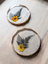 Load image into Gallery viewer, Yellow flower geometric modern resin coasters (Set of 2)

