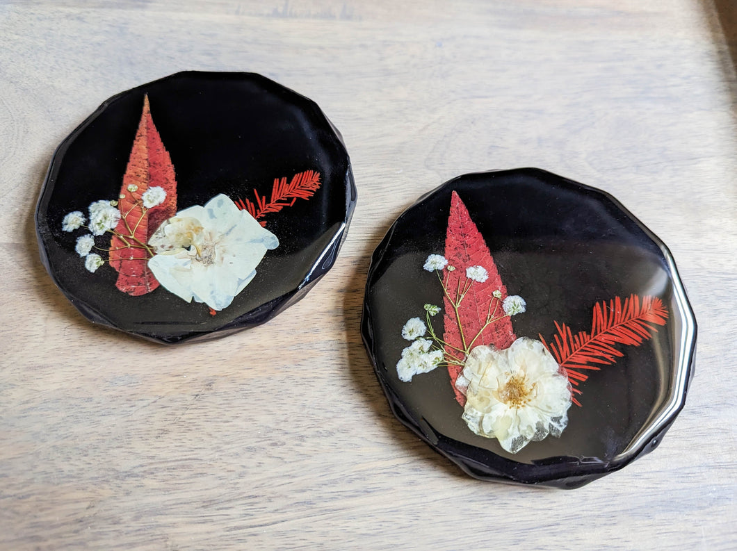 Black, red, and white flower geometric modern resin coasters (Set of 2)