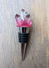 Load image into Gallery viewer, Ruby glitter crystal resin wine stopper
