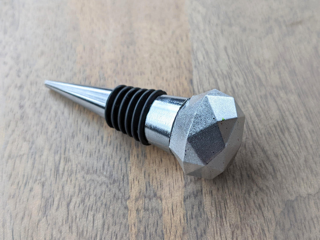 Silver gem resin wine stopper