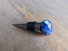 Load image into Gallery viewer, Blue and siver gem resin wine stopper

