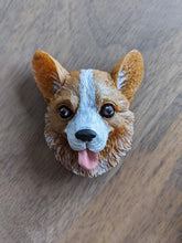 Load image into Gallery viewer, Tan corgi magnet
