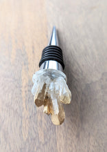 Load image into Gallery viewer, Gold and white crystal resin wine stopper
