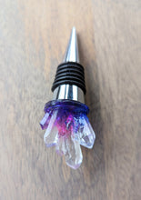 Load image into Gallery viewer, Purple crystal resin wine stopper
