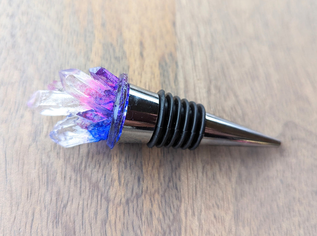 Purple crystal resin wine stopper
